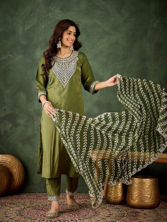 Vastrika Women's Embroidered Silk Blend Calf Length Straight Kurta Trouser with Dupatta Set - FitVibe Fashion