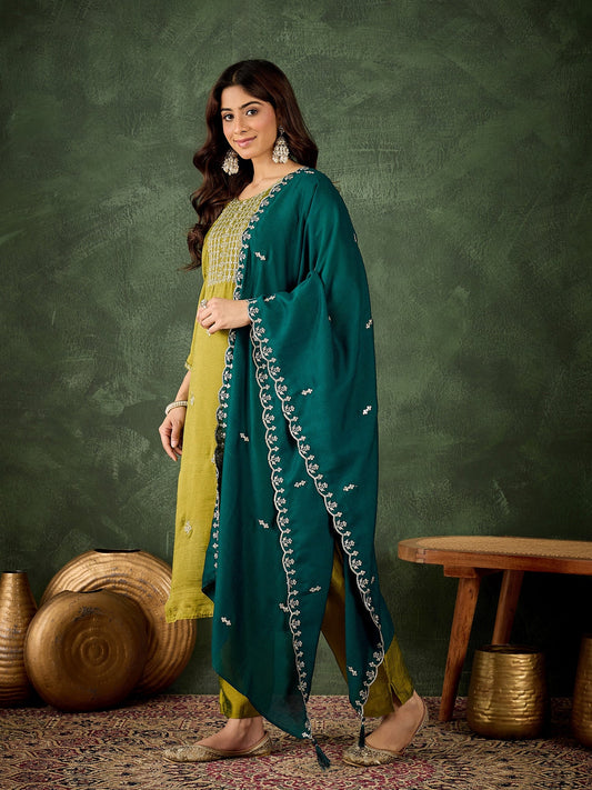 Women's Embroidered Silk Blend Kurta Pant Sets With Dupatta - FitVibe Fashion