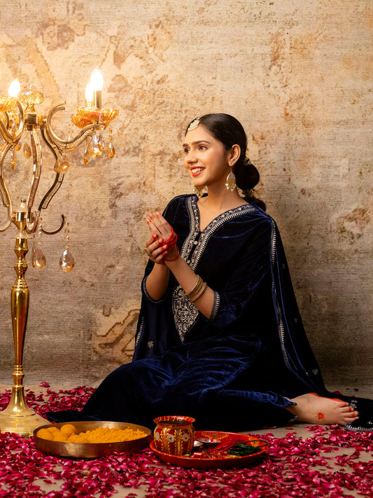 Women Velvet Kurta Pant Dupatta Set - FitVibe Fashion