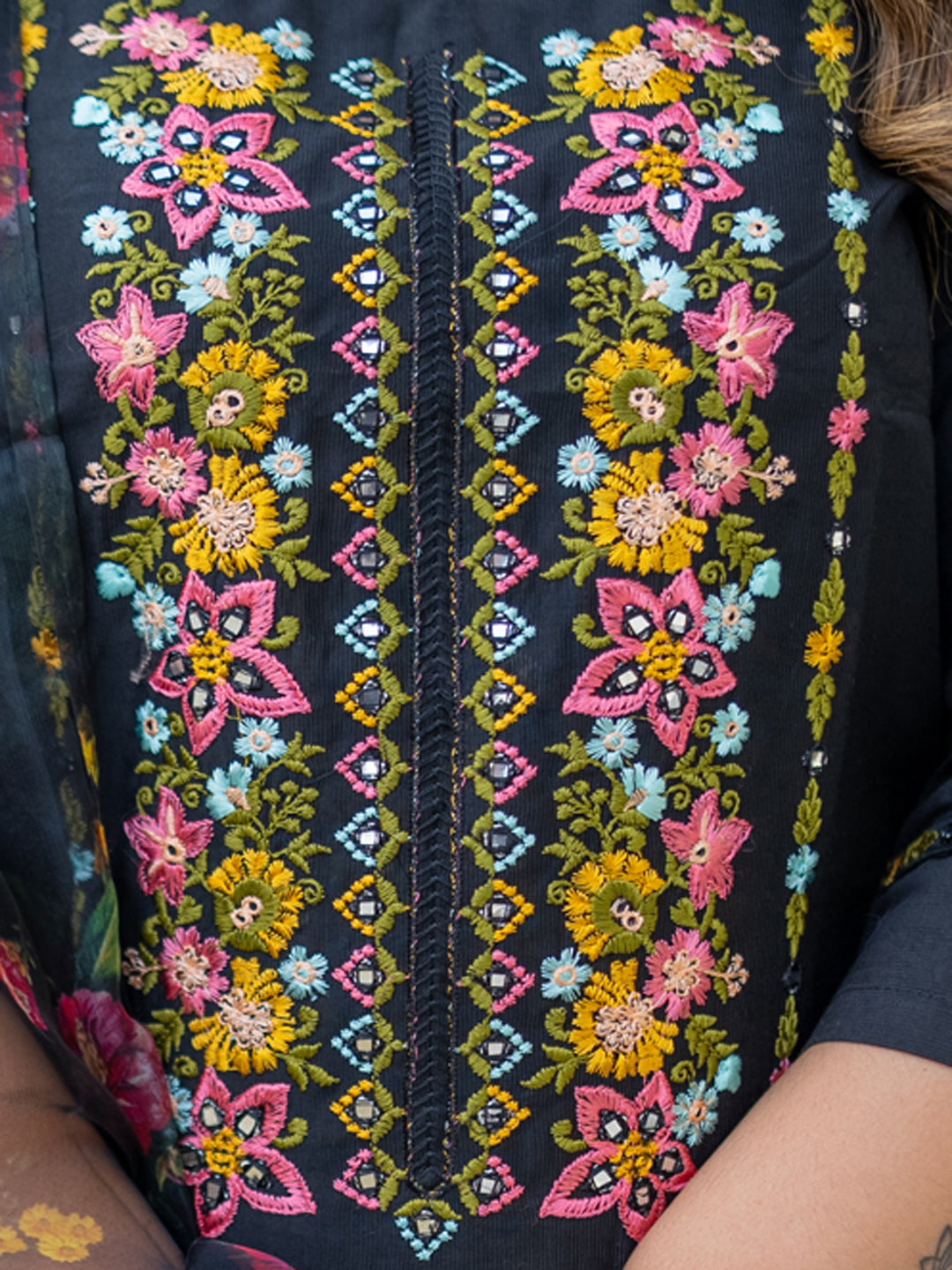 Vrishti Women Kurta and Pant Sets Viscose Rayon Fabric - FitVibe Fashion