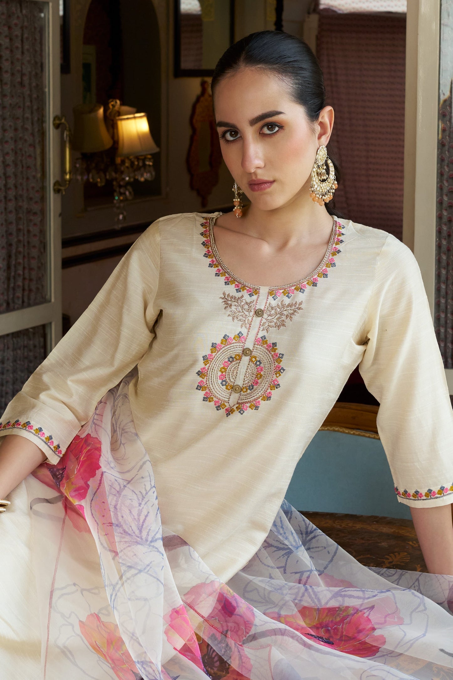 Pratha Women Kurta and Pant Sets Cotton Silk Fabric - FitVibe Fashion