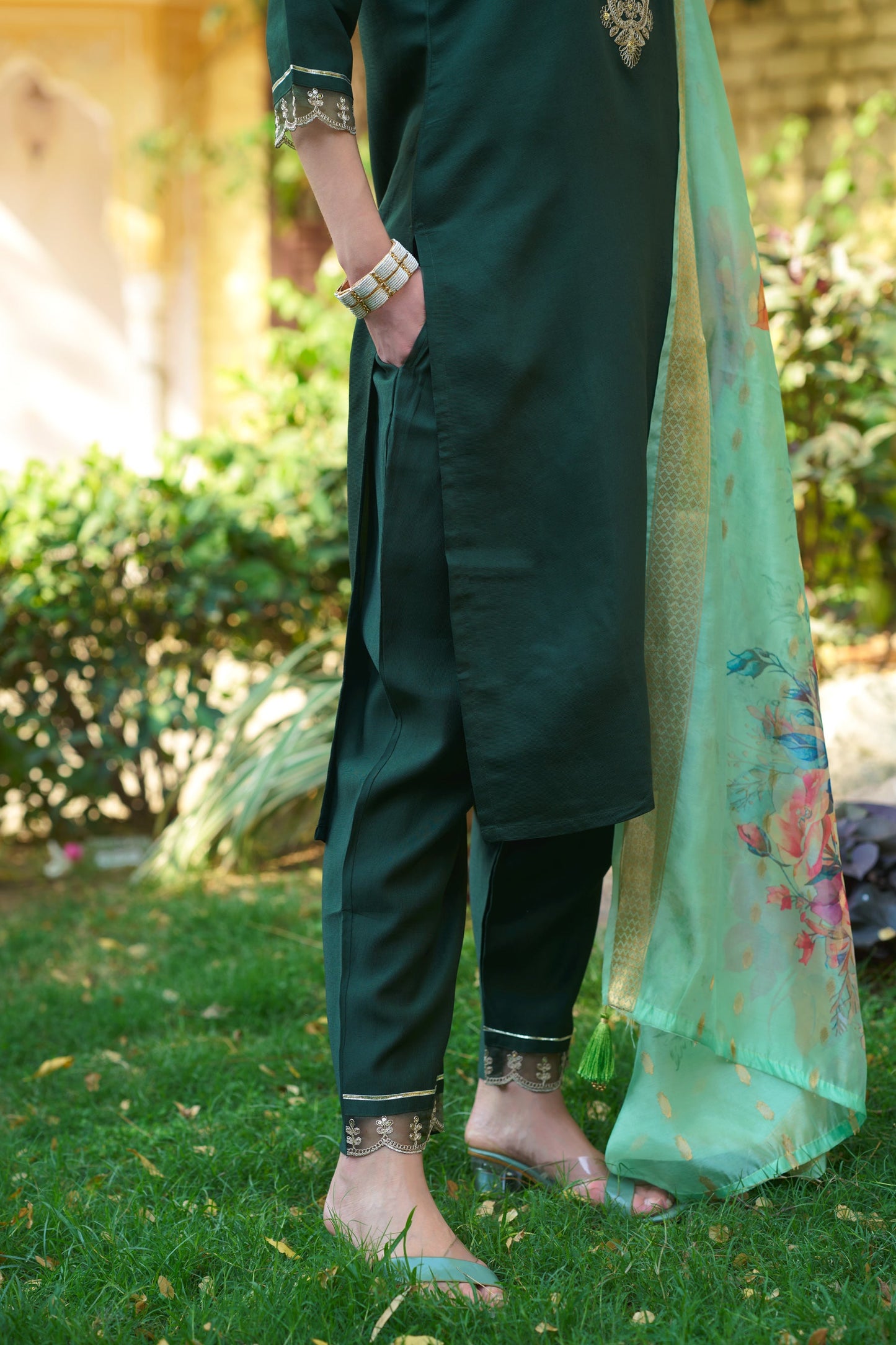 Zivaah Women Kurta and Pant Viscose Rayon Fabric - FitVibe Fashion