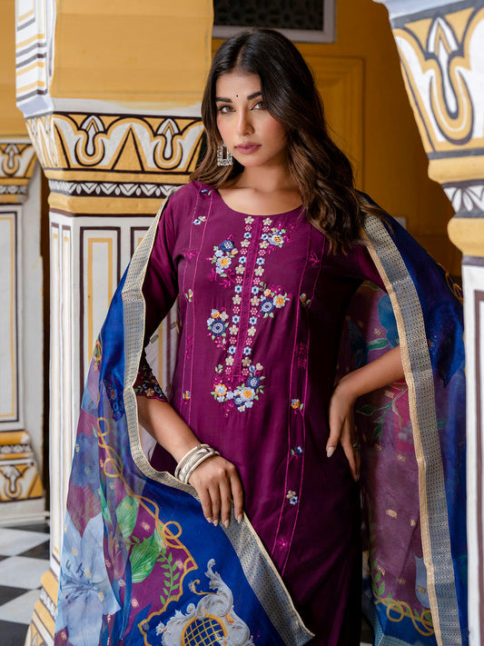 Women Silk Blend Kurta Pant Dupatta Set - FitVibe Fashion