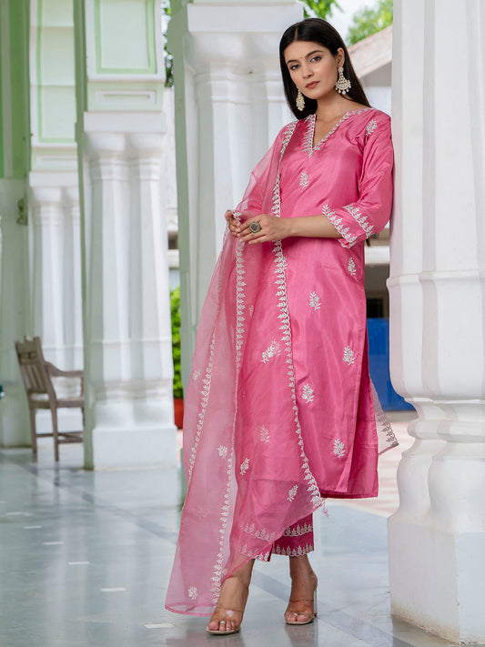 Pink Women's Silk Blend Embroidered Kurta with Pant & Dupatta Set - FitVibe Fashion