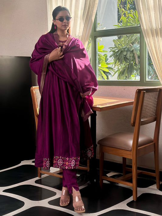 Balan Purple Embroidered Silk Blend Anarkali Suit Set With Dupatta - FitVibe Fashion