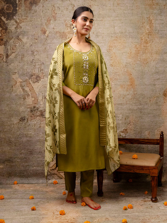 Women Kurta and Pant Sets Simar Silk fabric - FitVibe Fashion