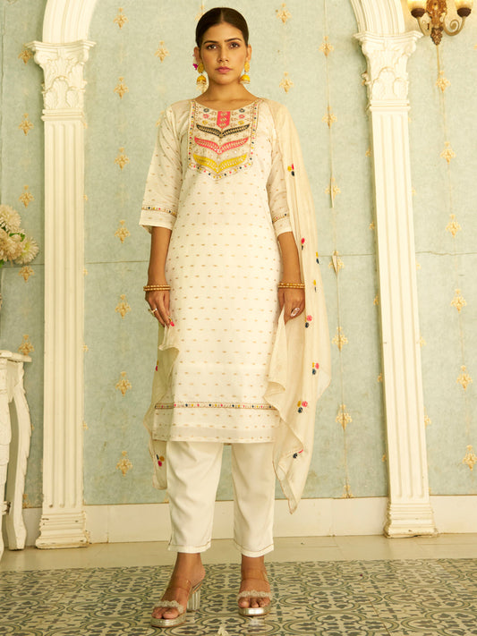 Myra Off White Embroidered Chanderi Silk Kurta Set with Embroidered Dupatta - FitVibe Fashion