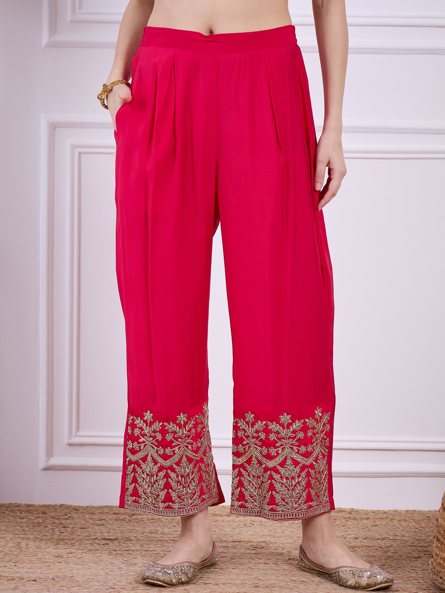 Heer Pink Floral Embroidered Thread Work Kurta with Palazzo & Dupatta Suits - FitVibe Fashion