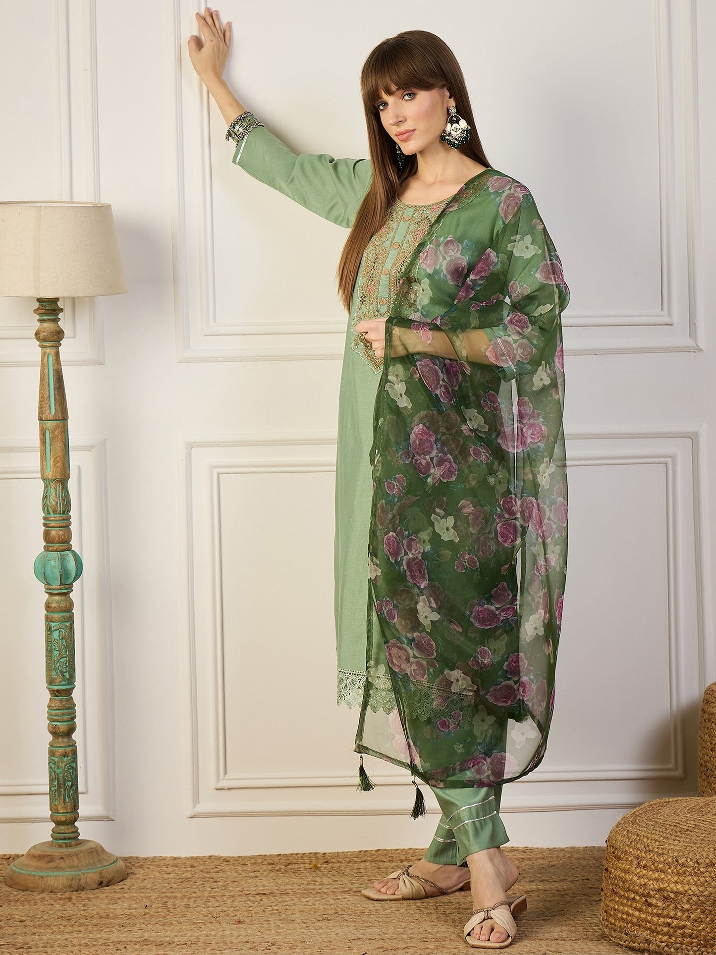 Trendy Pista Women Kurta and Pant Sets Viscose Rayon Fabric - FitVibe Fashion