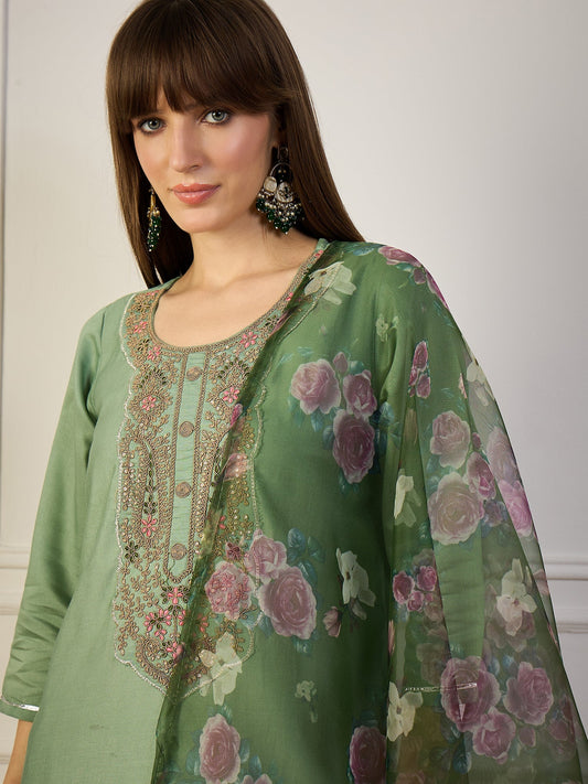 Trendy Pista Women Kurta and Pant Sets Viscose Rayon Fabric - FitVibe Fashion