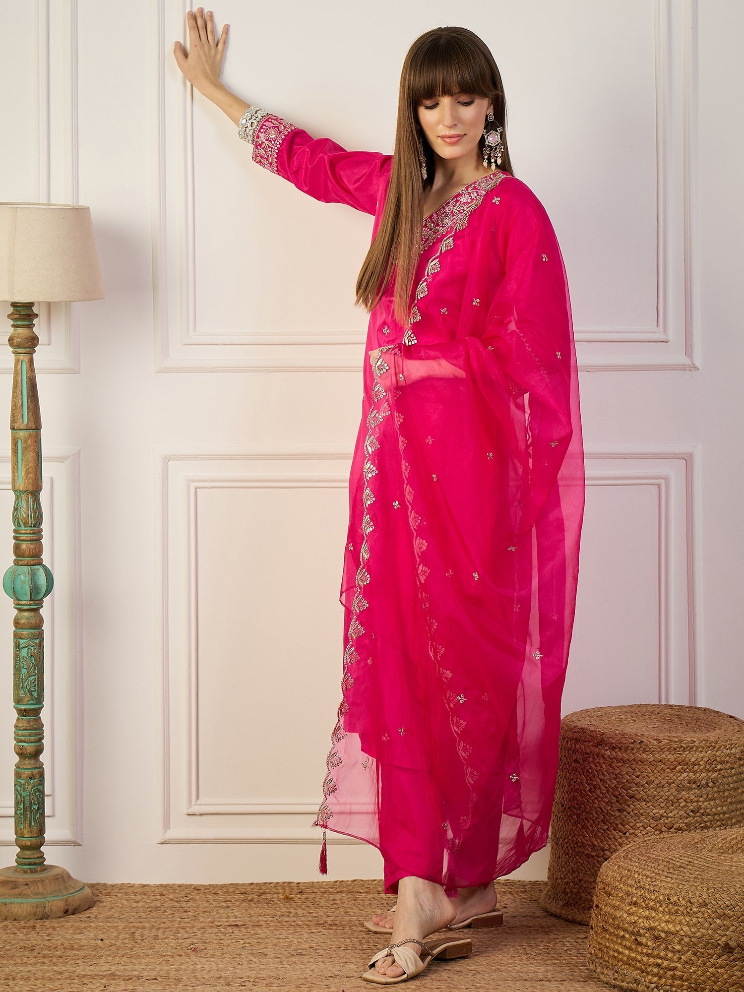 Tulsi Pink Women Kurta Sets With Dupatta Straight Suits - FitVibe Fashion