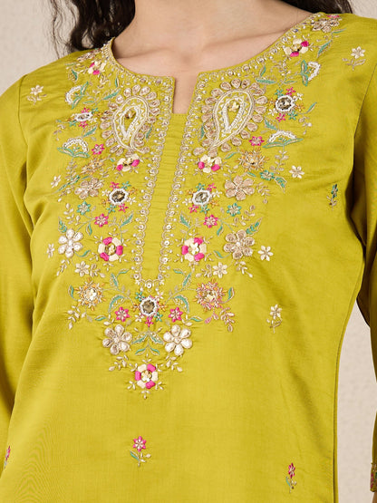 Nazakat Parrot green Kurta and Pant Dupatta Set - FitVibe Fashion