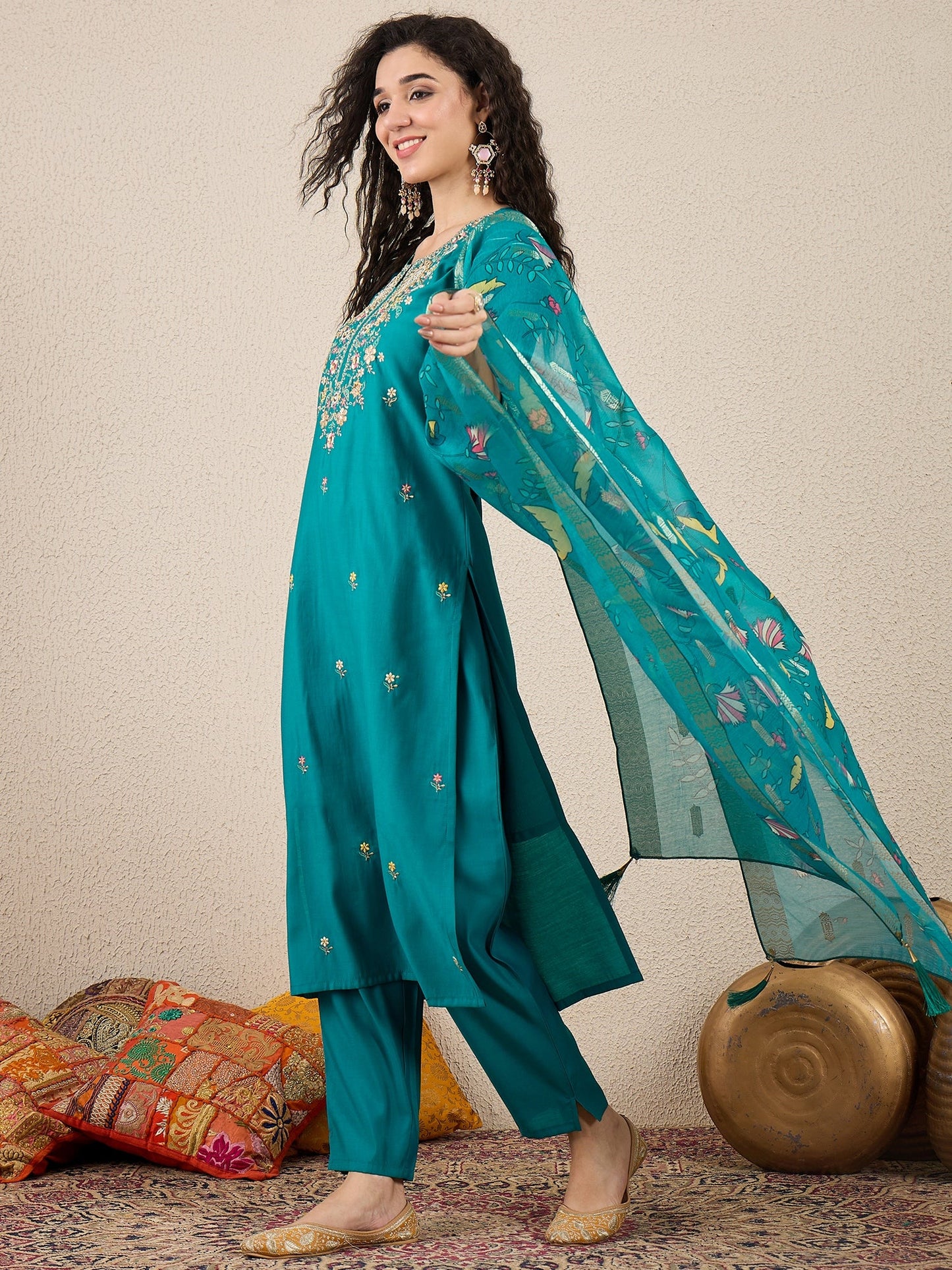 Nazakat Rama Kurta and Pant Dupatta Set - FitVibe Fashion