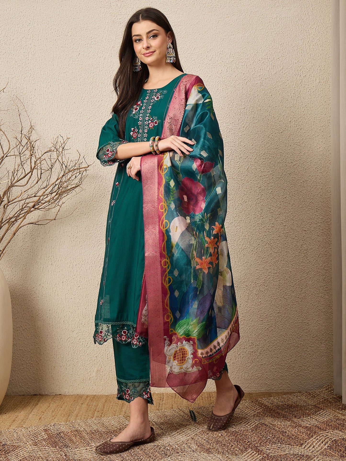 Raangya Green Women Silk Blend Kurta and Trousers Pant Set - FitVibe Fashion