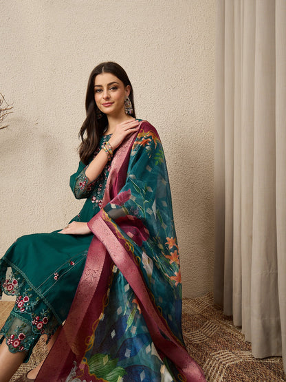 Raangya Green Women Silk Blend Kurta and Trousers Pant Set - FitVibe Fashion