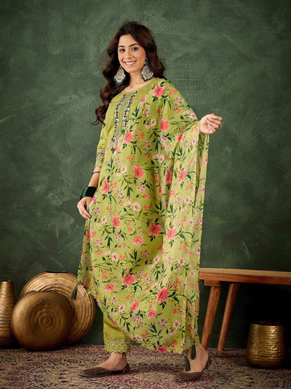 Aarika Women Kurta and Pant Sets Viscose Roman Silk Fabric