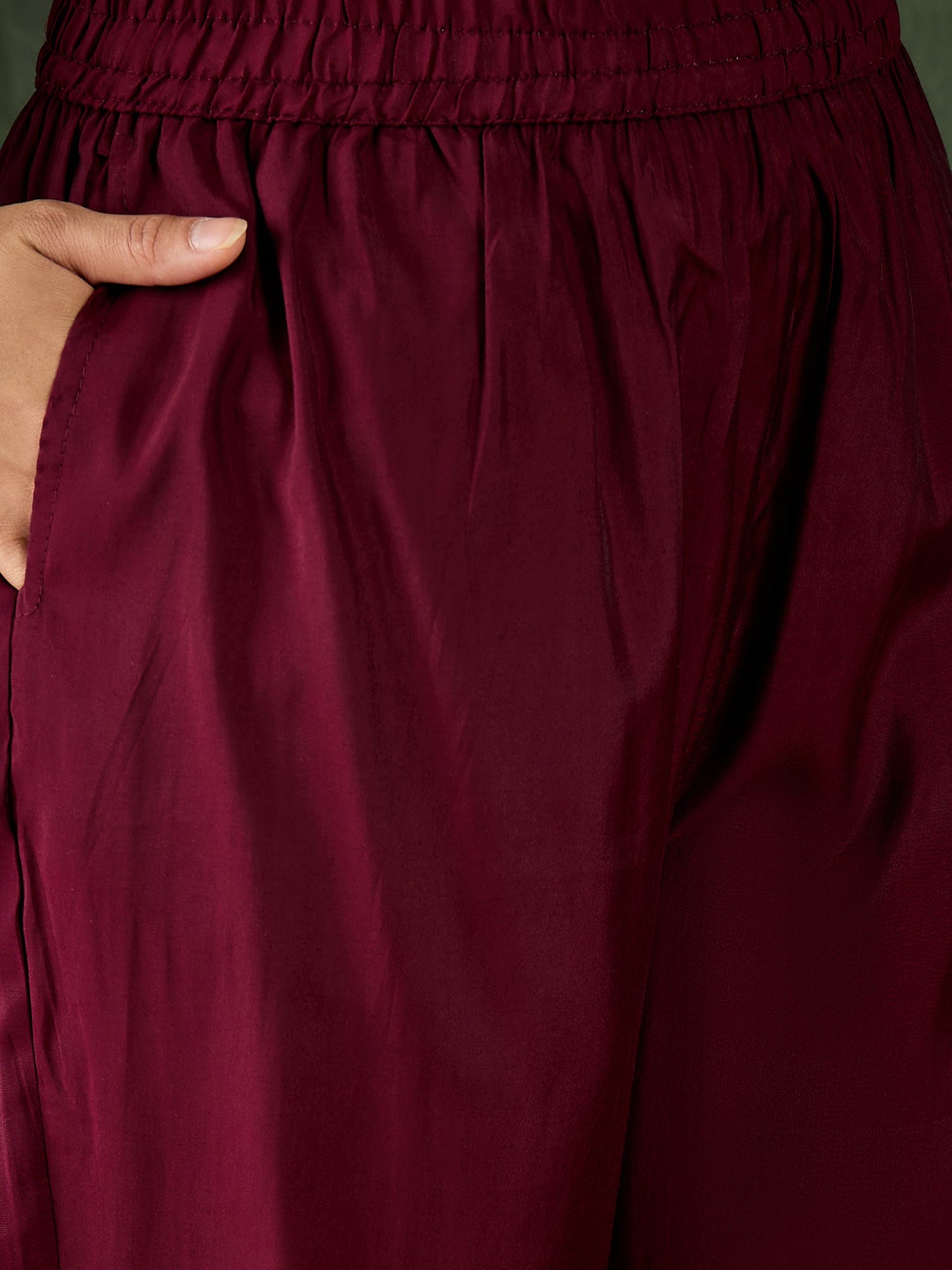 Varnam Women Silk Blend Kurta Pant Dupatta Set - FitVibe Fashion