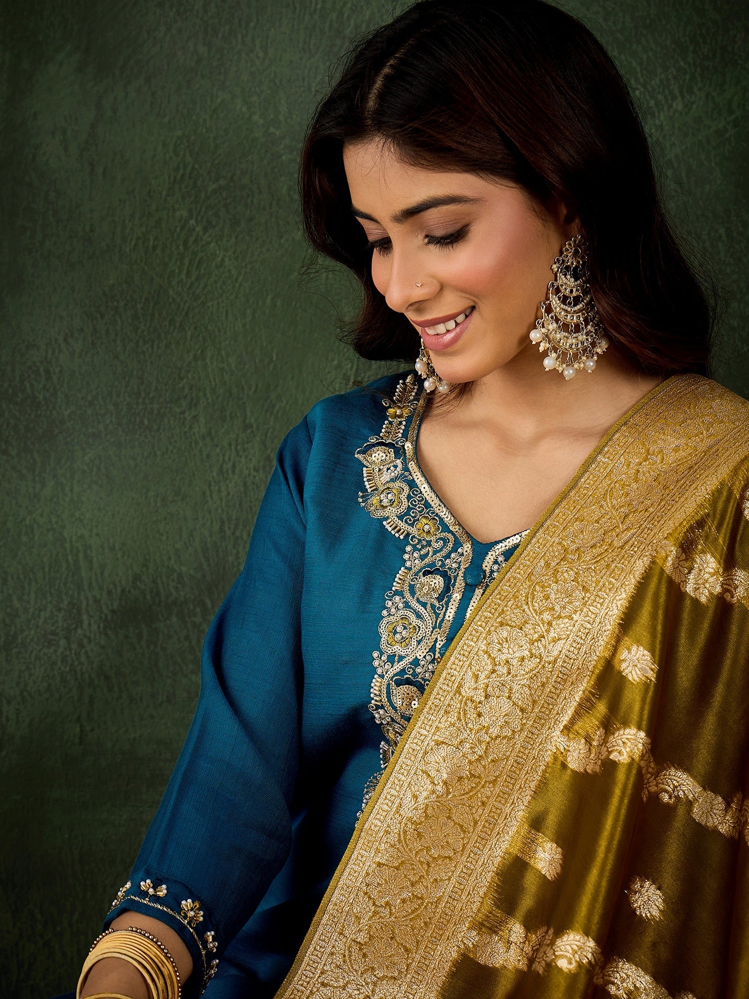 Zarika Women Kurta and Pant Dupatta Sets Viscose Rayon Fabrics with Embroidery Handwork - FitVibe Fashion