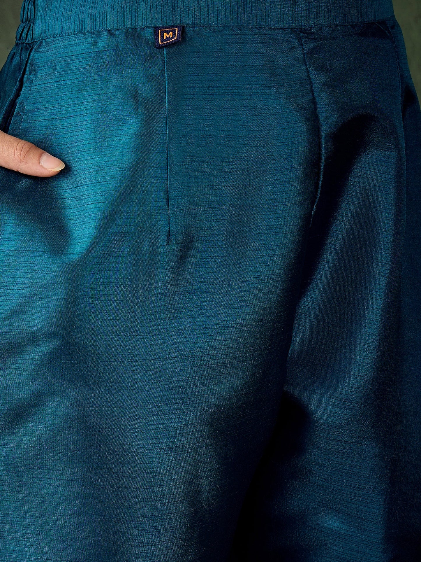 Riwaayat Women Kurta and Pant Dupatta Sets Silk Blend Fabrics with Embroidery - FitVibe Fashion