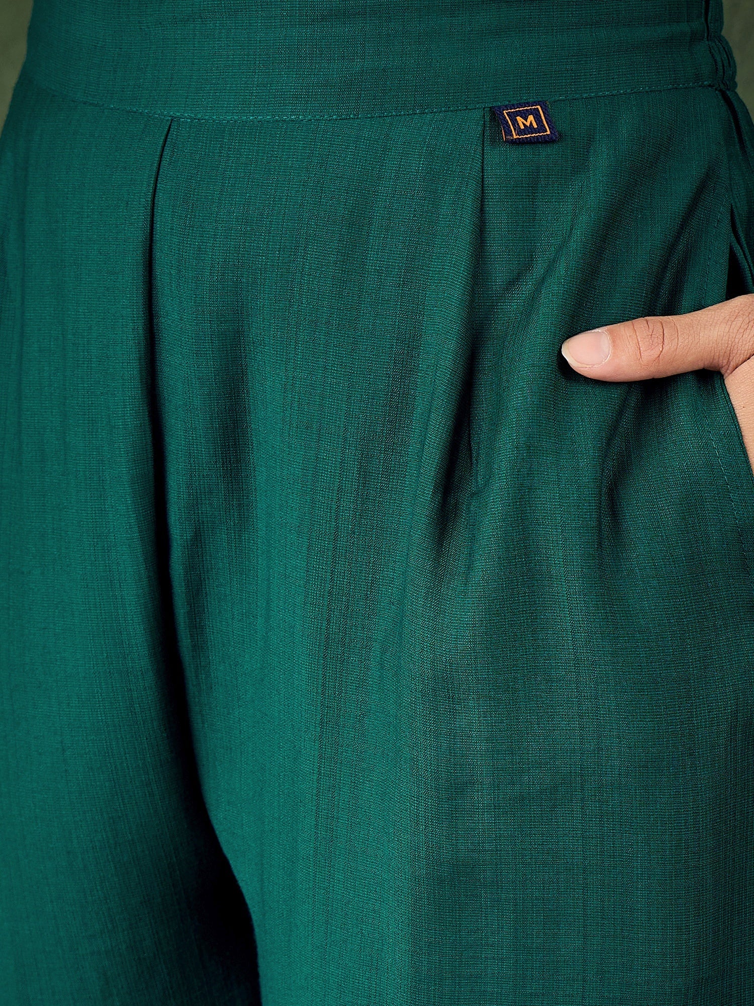 Zarika Women Kurta and Pant Dupatta Sets Viscose Rayon Fabrics with Embroidery Handwork - FitVibe Fashion