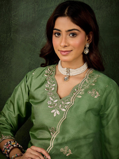 Riwaayat Women Kurta and Pant Dupatta Sets Silk Blend Fabrics with Embroidery - FitVibe Fashion