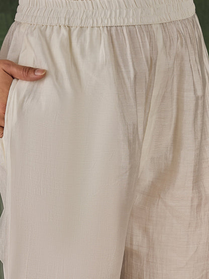 Varnam Women Silk Blend Kurta Pant Dupatta Set - FitVibe Fashion