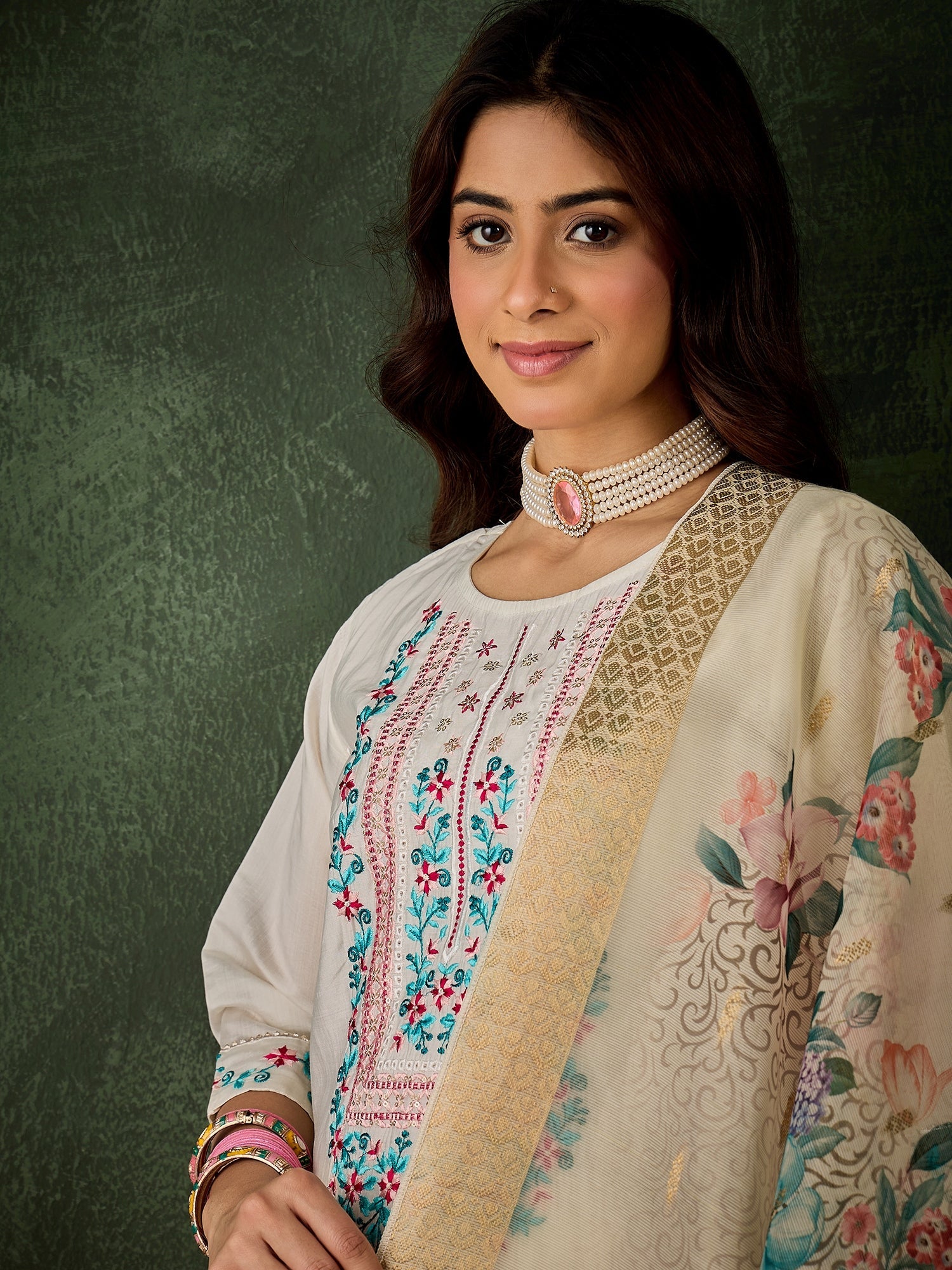 Varnam Women Silk Blend Kurta Pant Dupatta Set - FitVibe Fashion