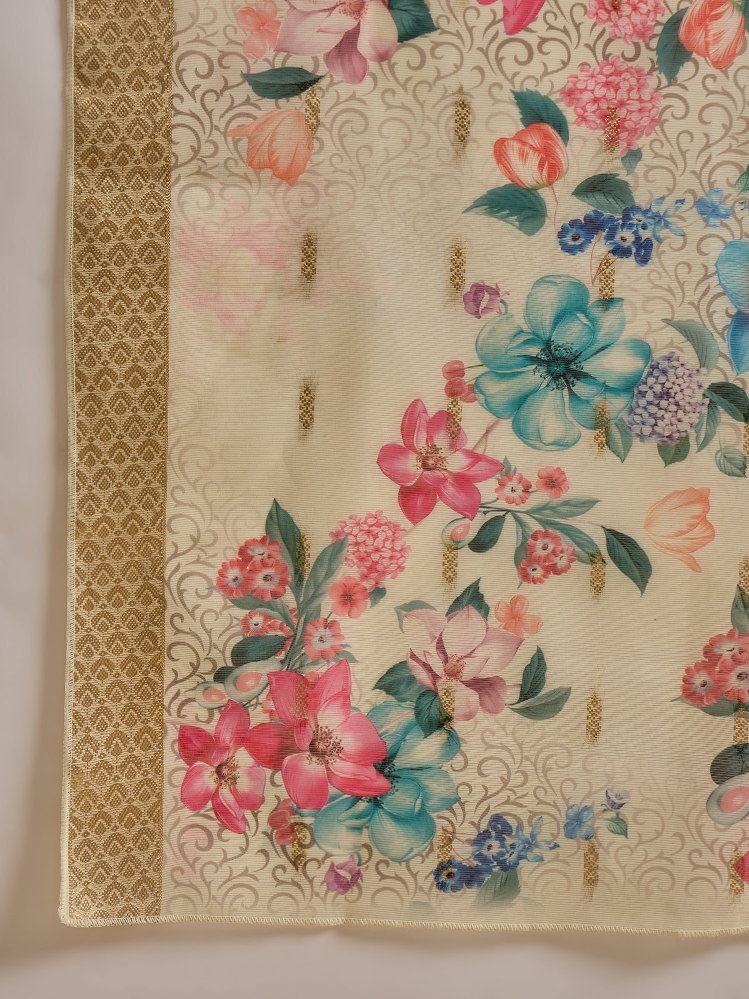 Varnam Women Silk Blend Kurta Pant Dupatta Set - FitVibe Fashion