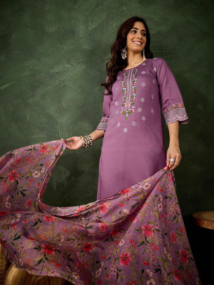 Aarika Women Kurta and Pant Sets Viscose Roman Silk Fabric