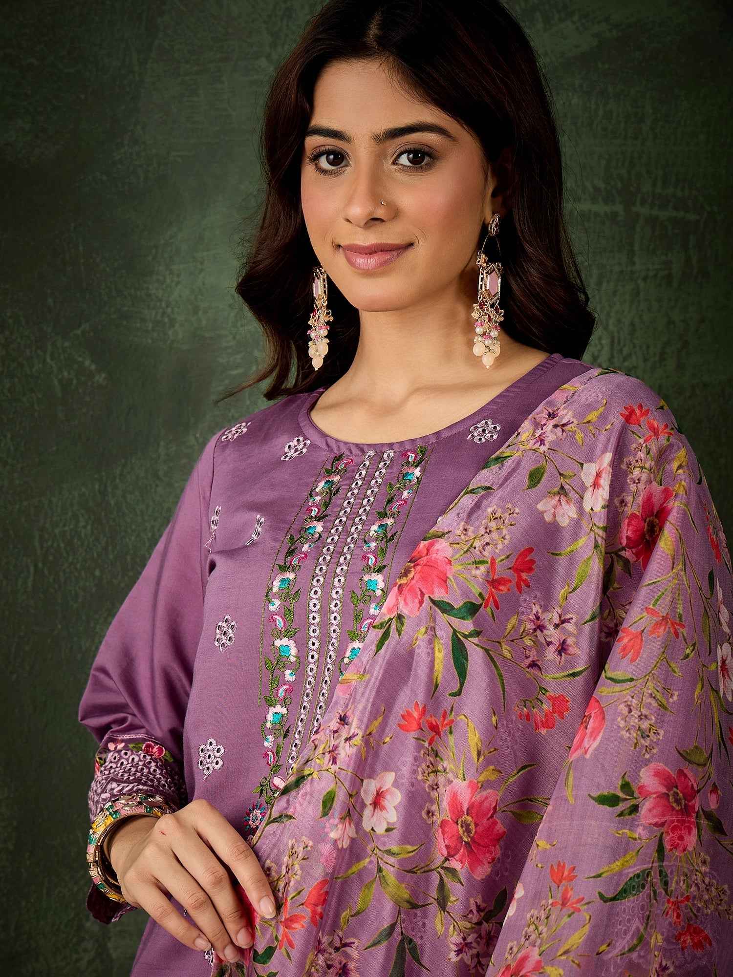 Aarika Women Kurta and Pant Sets Viscose Roman Silk Fabric