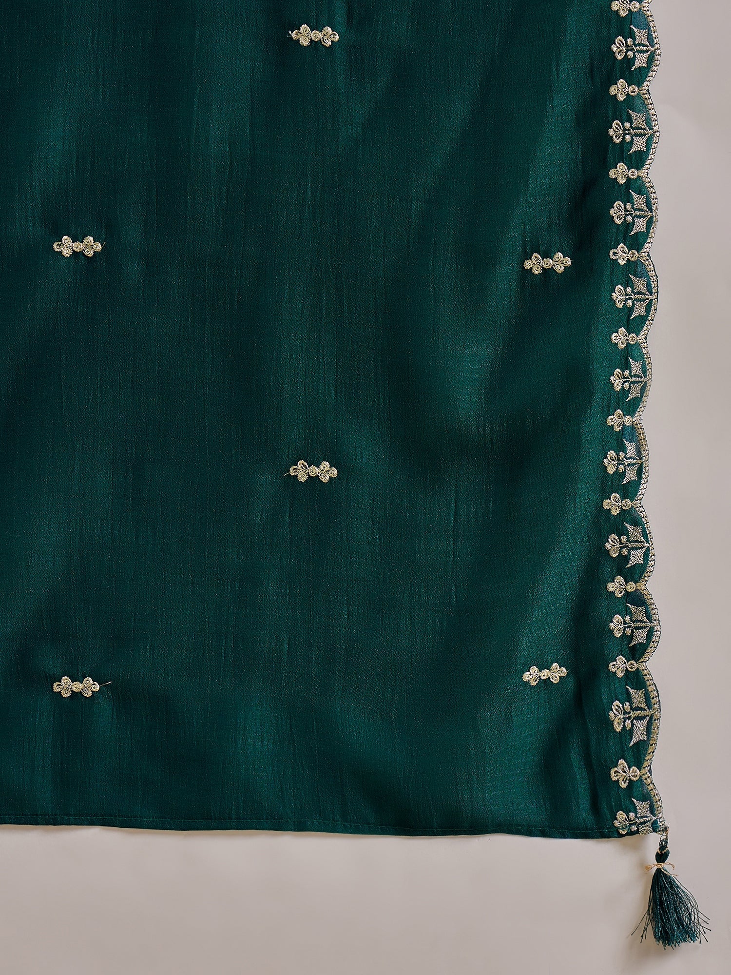 Women's Embroidered Silk Blend Kurta Pant Sets With Dupatta - FitVibe Fashion