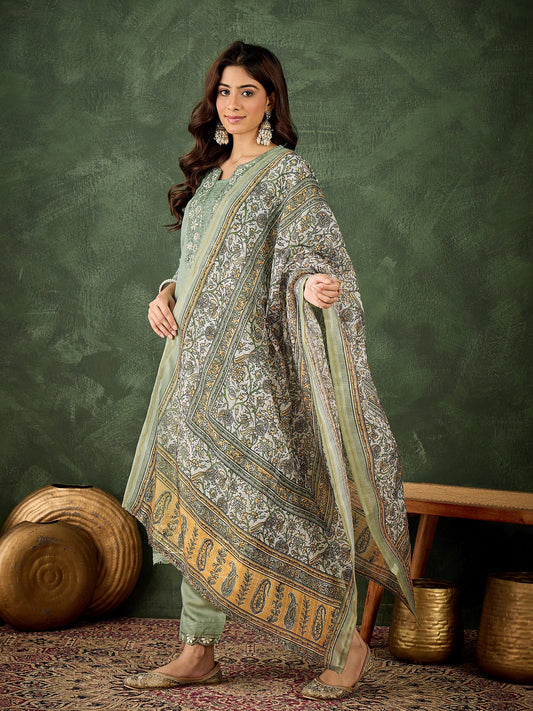 Malika Women Silk Blend Kurta Pant Dupatta Set - FitVibe Fashion