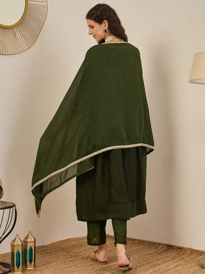 Shravya Green Embroidered Silk Blend Anarkali Kurta Pant With Dupatta Set - FitVibe Fashion