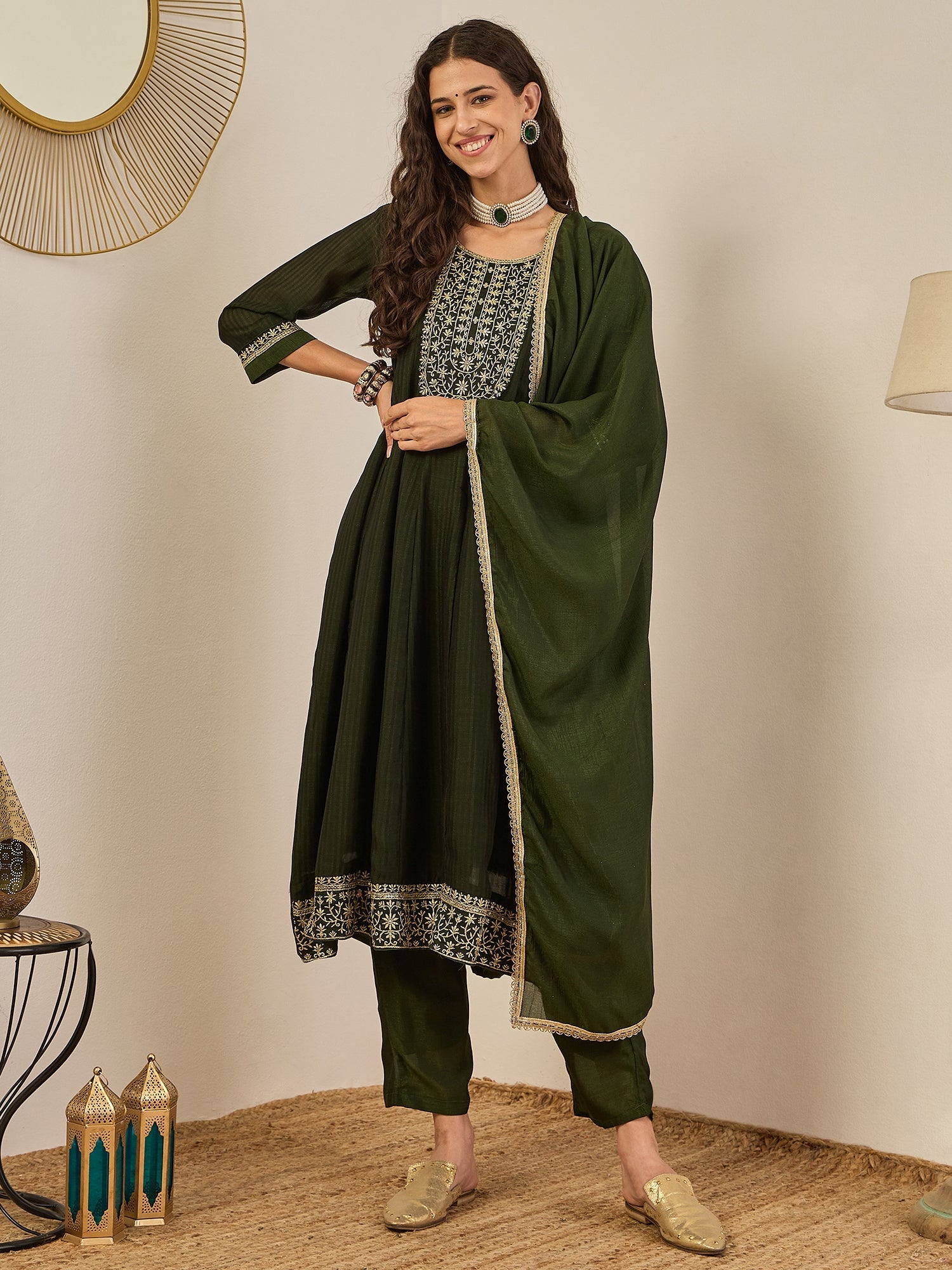 Shravya Green Embroidered Silk Blend Anarkali Kurta Pant With Dupatta Set - FitVibe Fashion