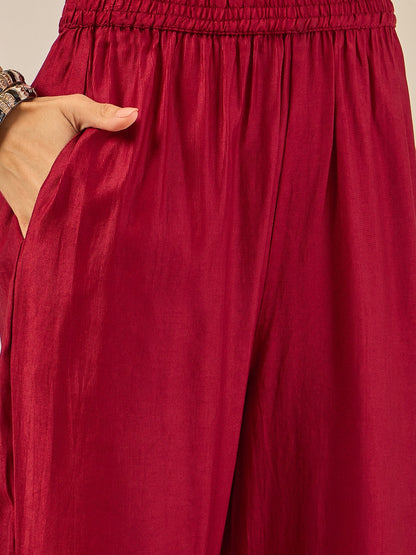 Swarnika Women's Embroidered Silk Blend Kurta Set with Dupatta – Stylish Ethnic Wear for Casual & Festive Occasions - FitVibe Fashion