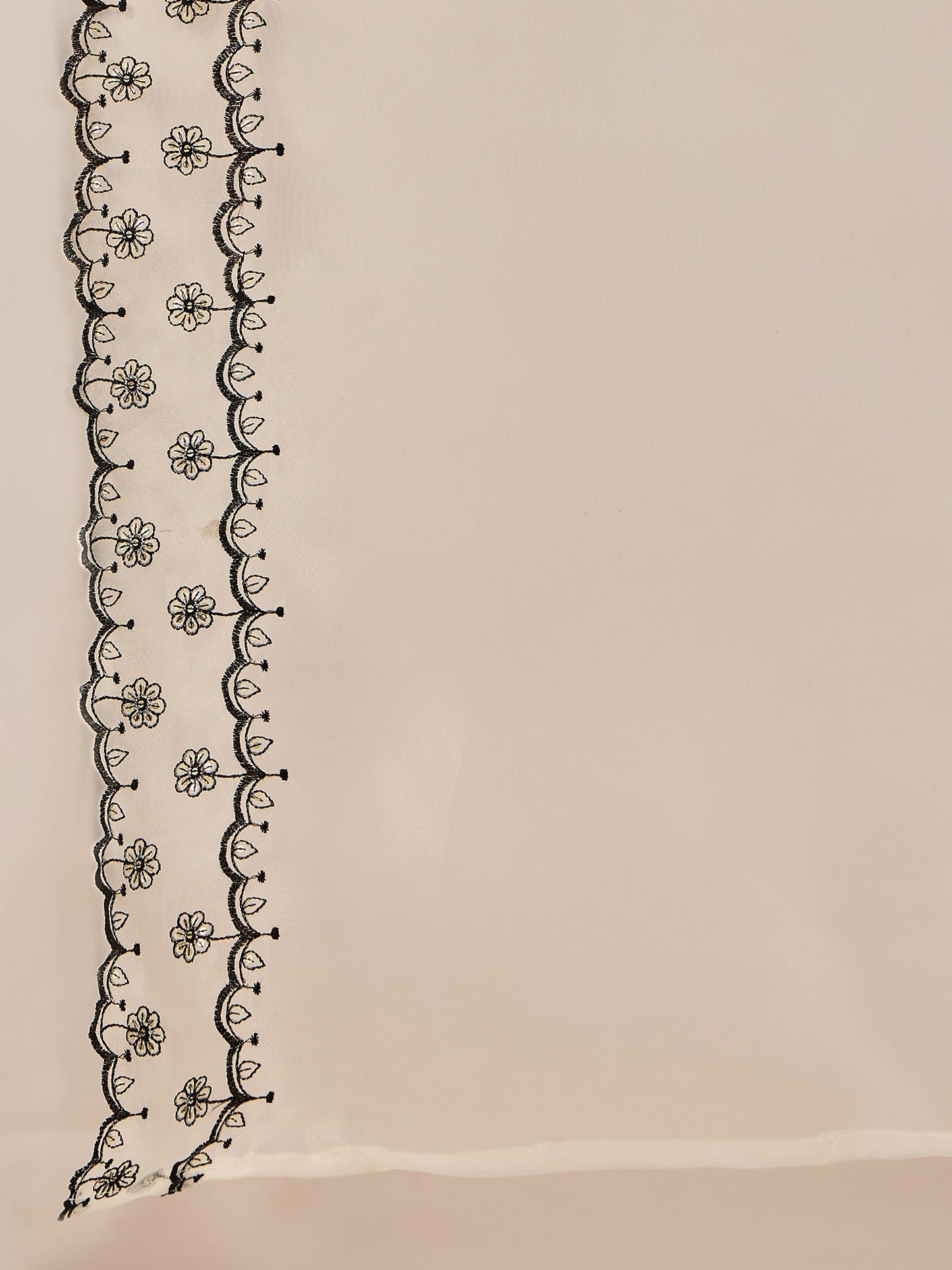 Keerthy Cream Embroidered Straight Printed Kurta Pant Set with Organza Dupatta - FitVibe Fashion