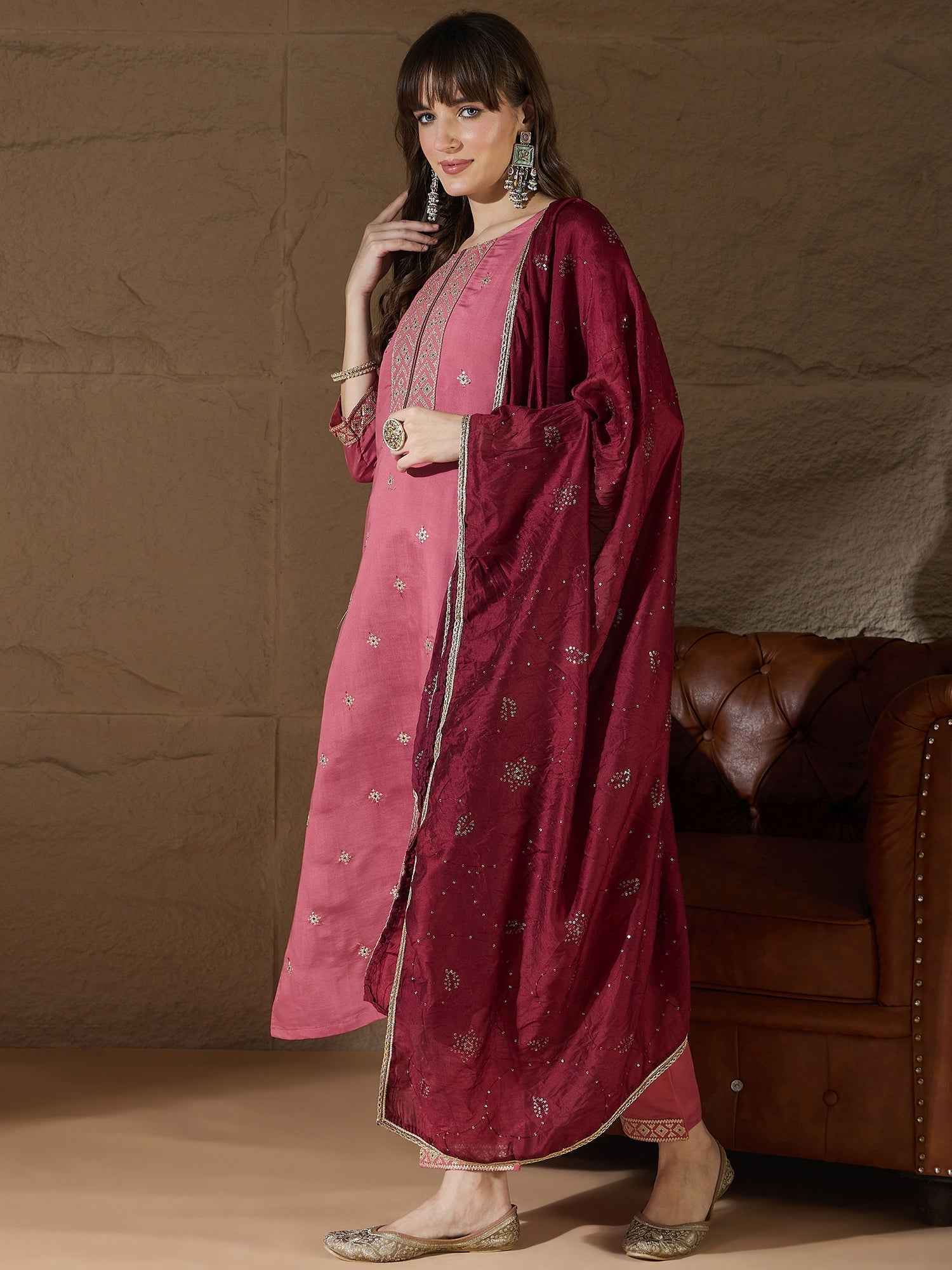 Aarohi peach Women Kurta and Pant Sets Silk Blend Fabric