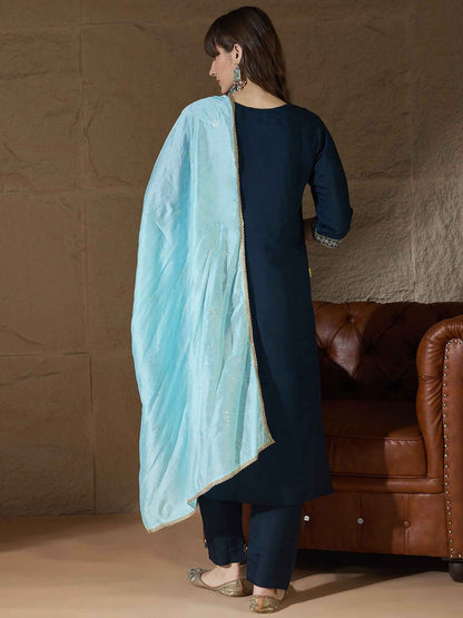 Aarohi teal Women Kurta and Pant Sets Silk Blend Fabric