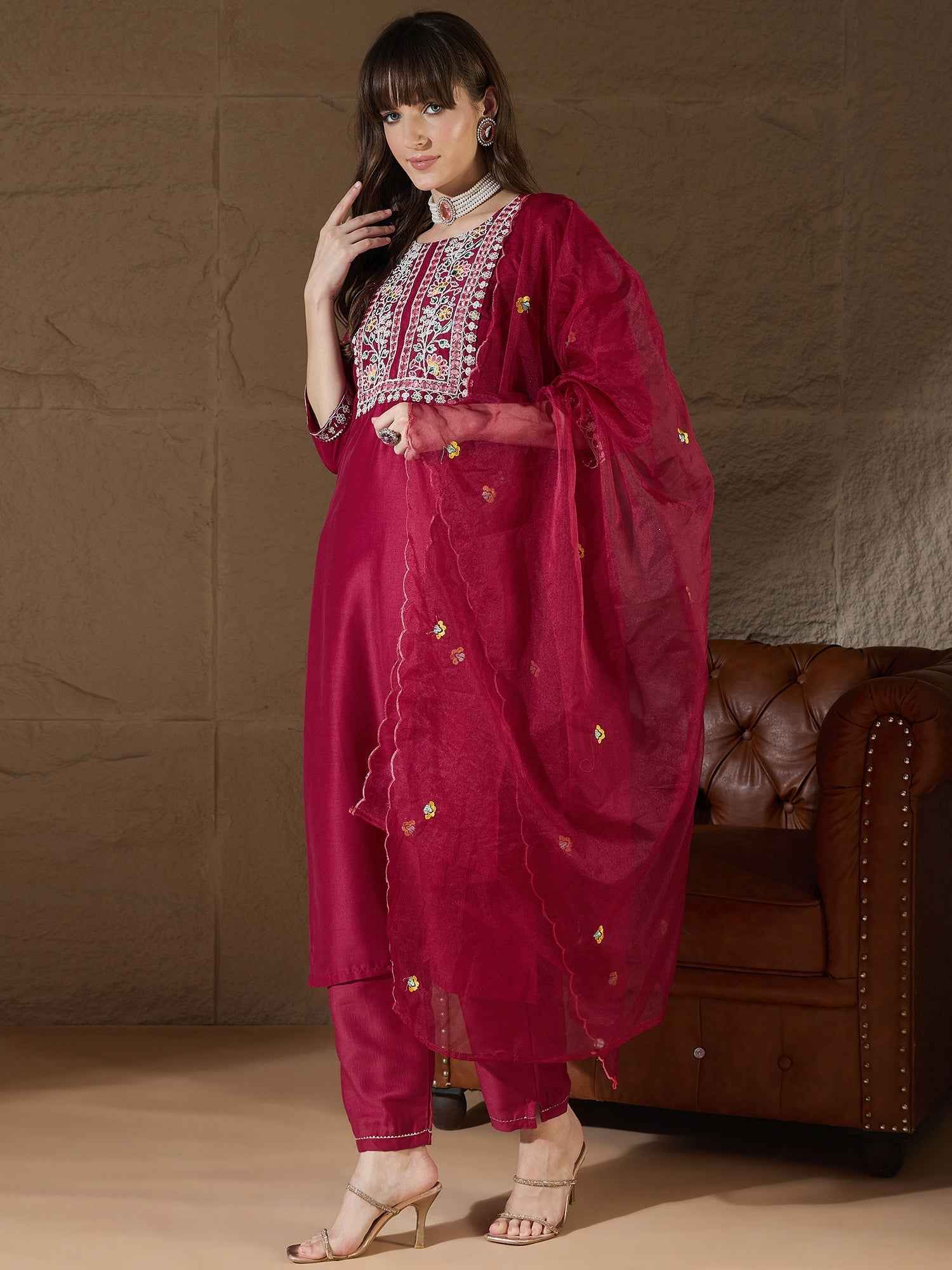Aliya Pink Silk Dori Embroidered Kurta Pant Dupatta Set