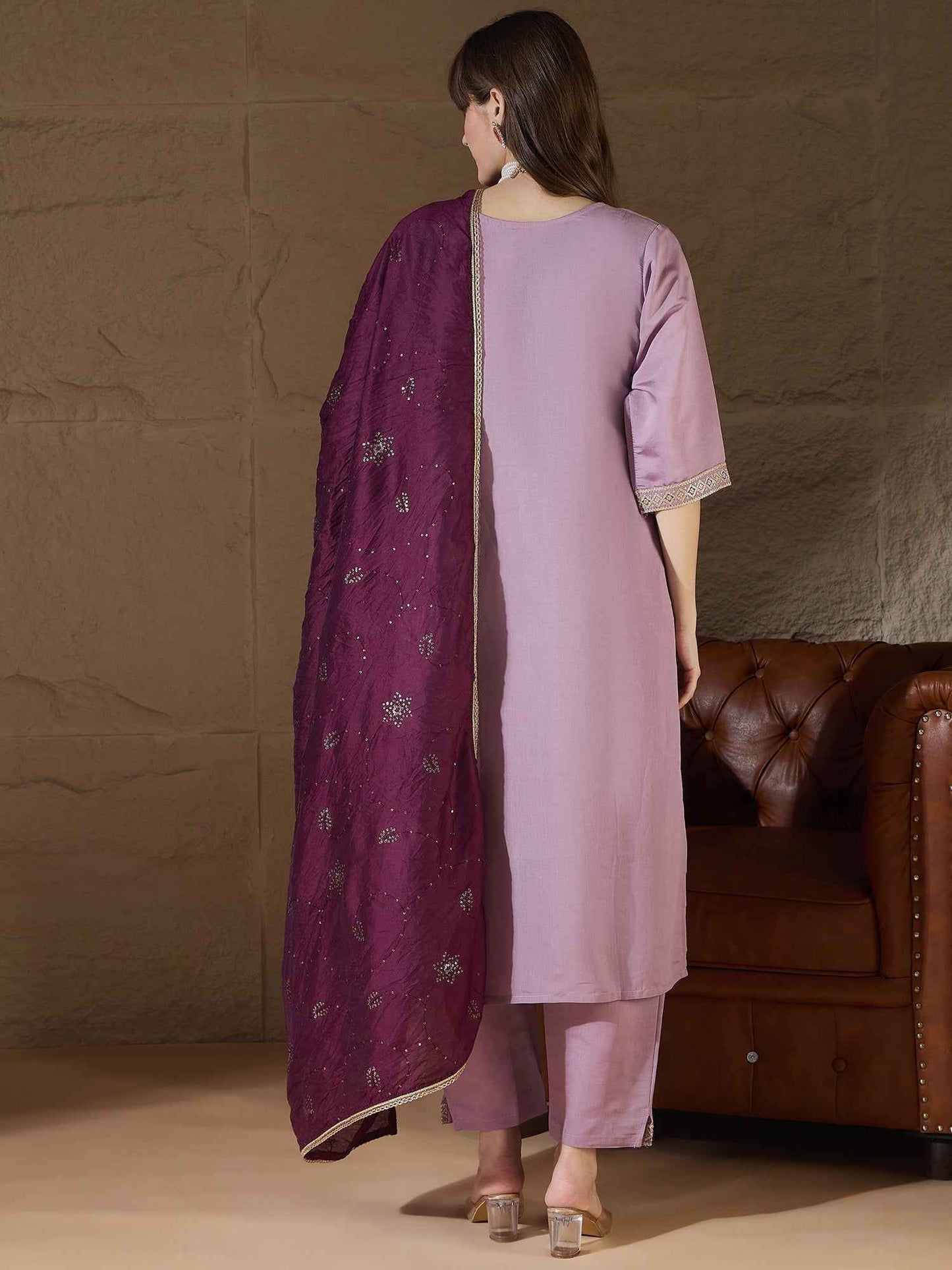 Aarohi lavender Women Kurta and Pant Sets Silk Blend Fabric