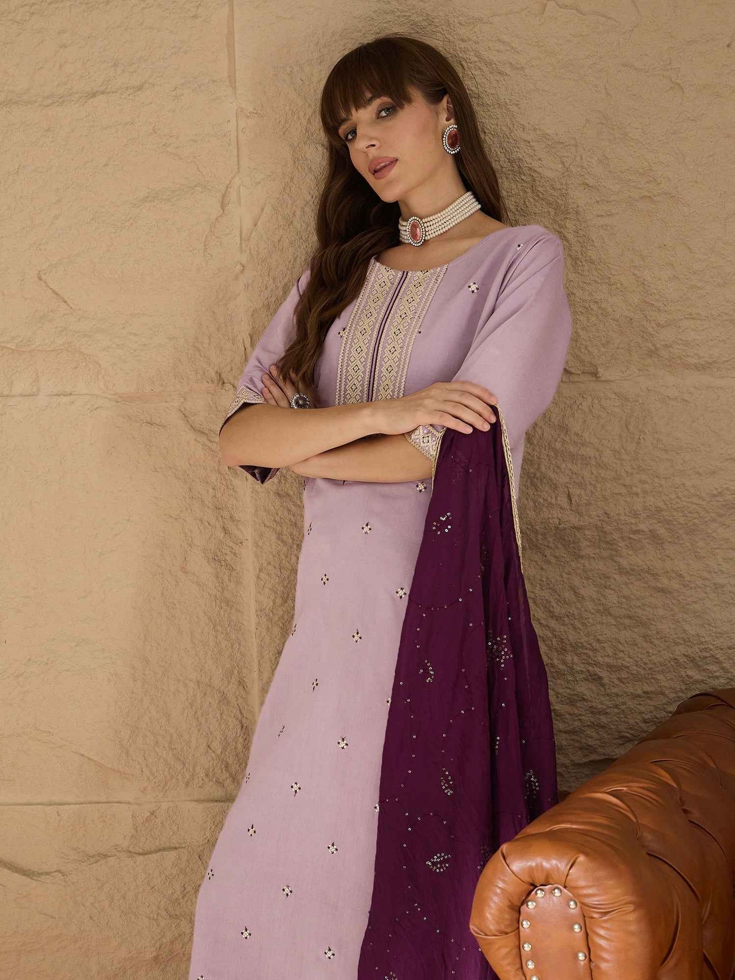 Aarohi lavender Women Kurta and Pant Sets Silk Blend Fabric