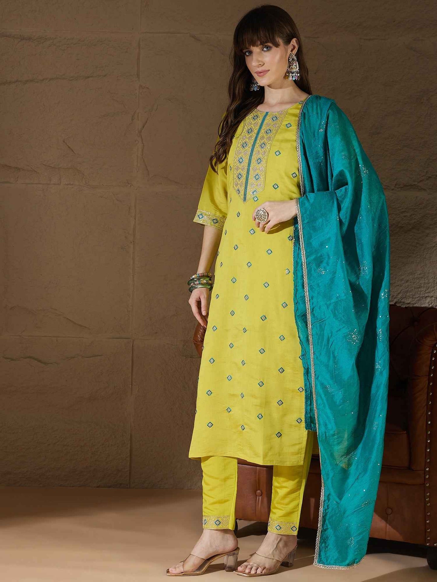 Aarohi lemon Women Kurta and Pant Sets Silk Blend Fabric