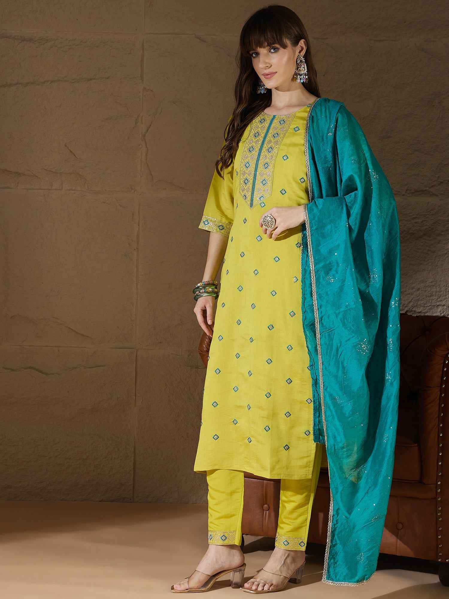 Aarohi lemon Women Kurta and Pant Sets Silk Blend Fabric