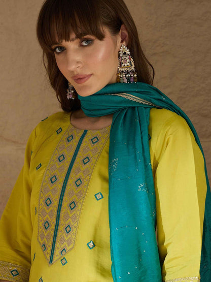 Aarohi lemon Women Kurta and Pant Sets Silk Blend Fabric