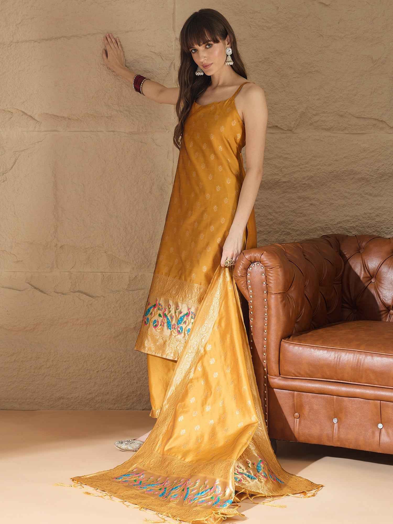 Aangan Ethnic Kurta with Trousers & Dupatta Set