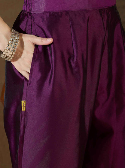 Aangan Ethnic Kurta with Trousers & Dupatta Set