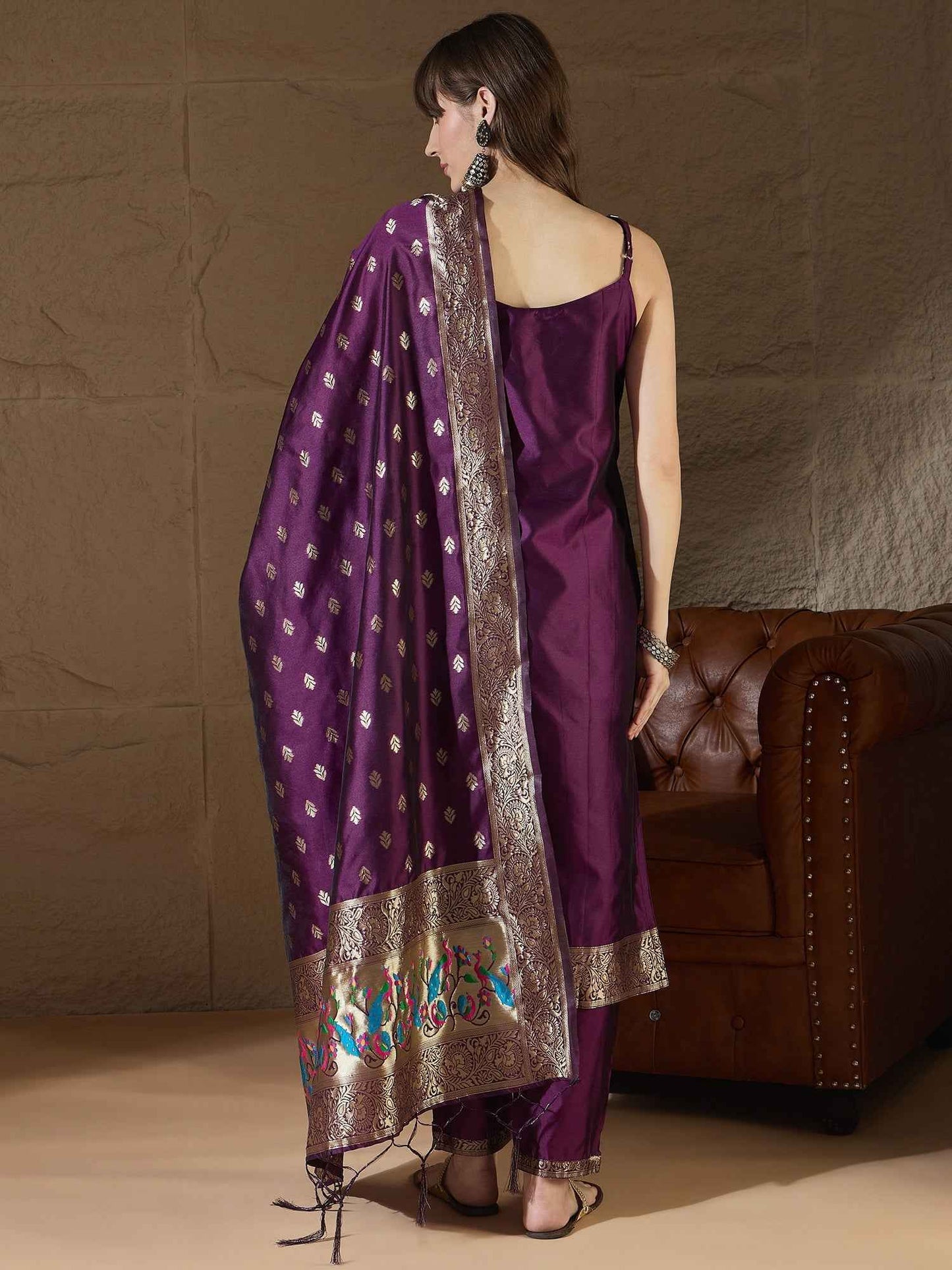Aangan Ethnic Kurta with Trousers & Dupatta Set