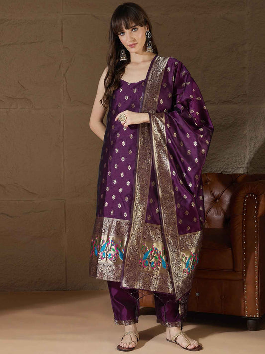 Aangan Ethnic Kurta with Trousers & Dupatta Set