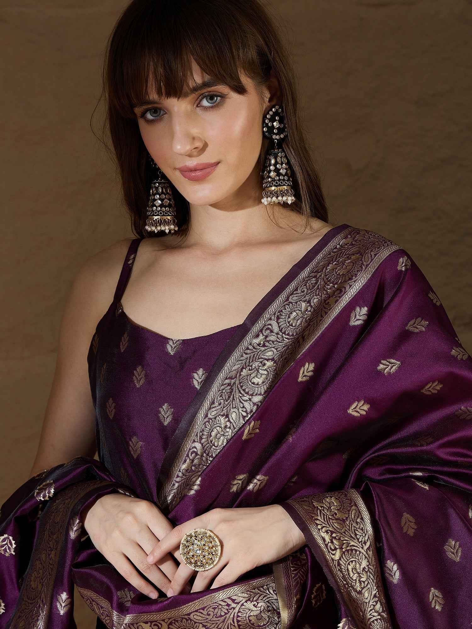 Aangan Ethnic Kurta with Trousers & Dupatta Set