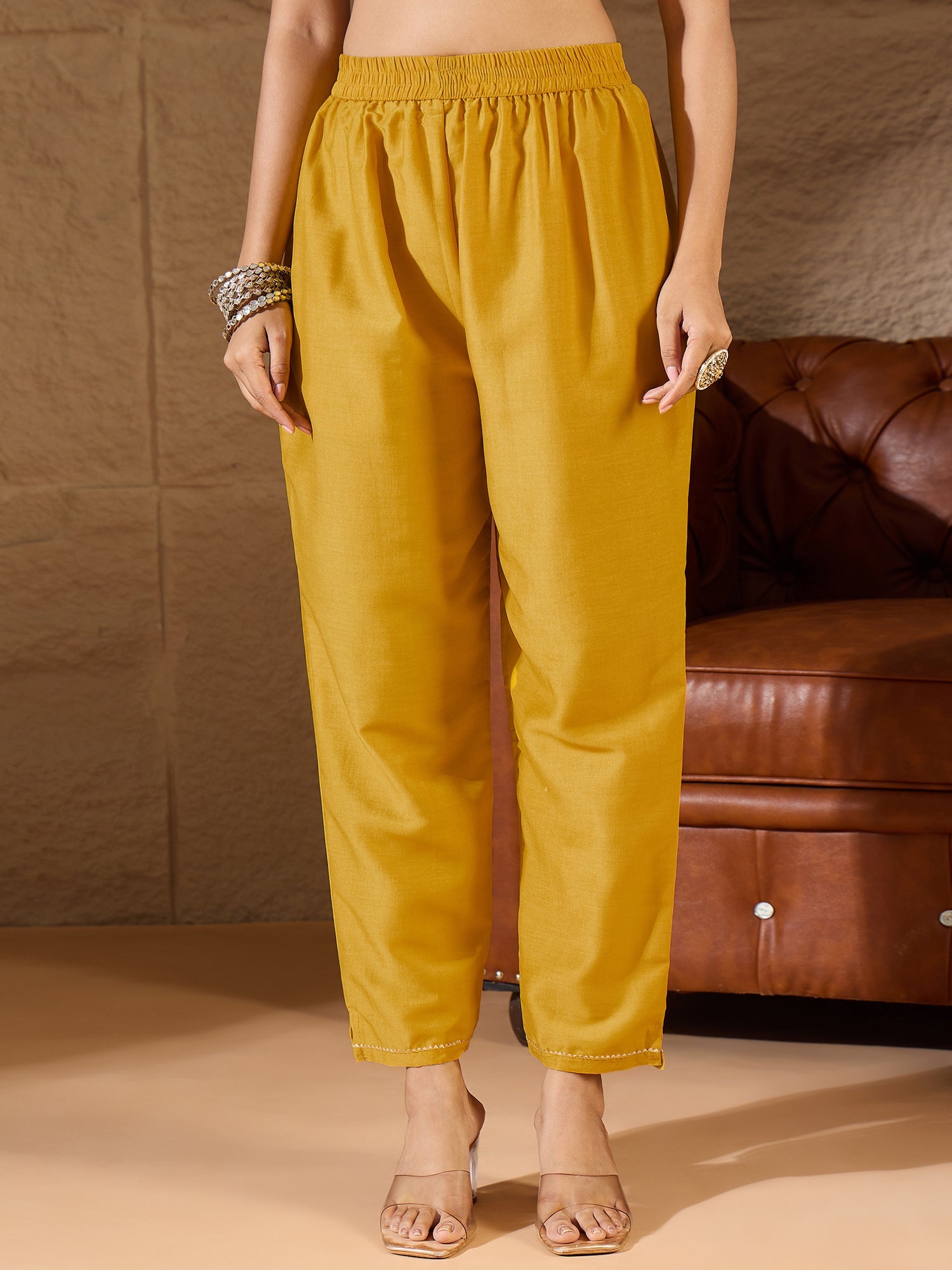 Dhanvi Silk Blend Dori Embroidered Kurta Set - FitVibe Fashion